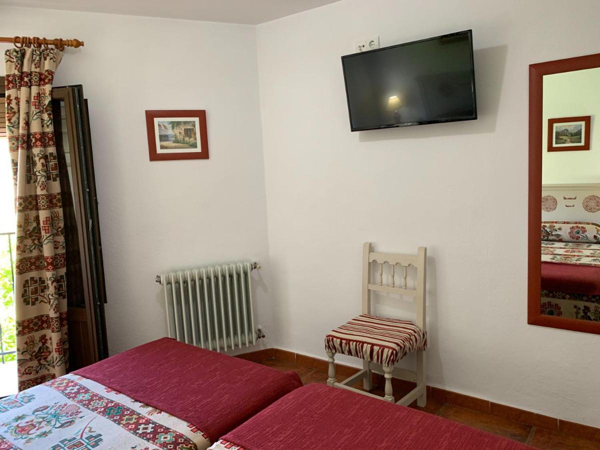 Hostal Atalaya En Capileira Cb ภายนอก รูปภาพ