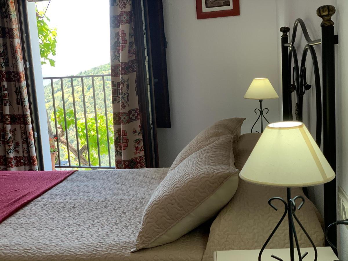 Hostal Atalaya En Capileira Cb ภายนอก รูปภาพ