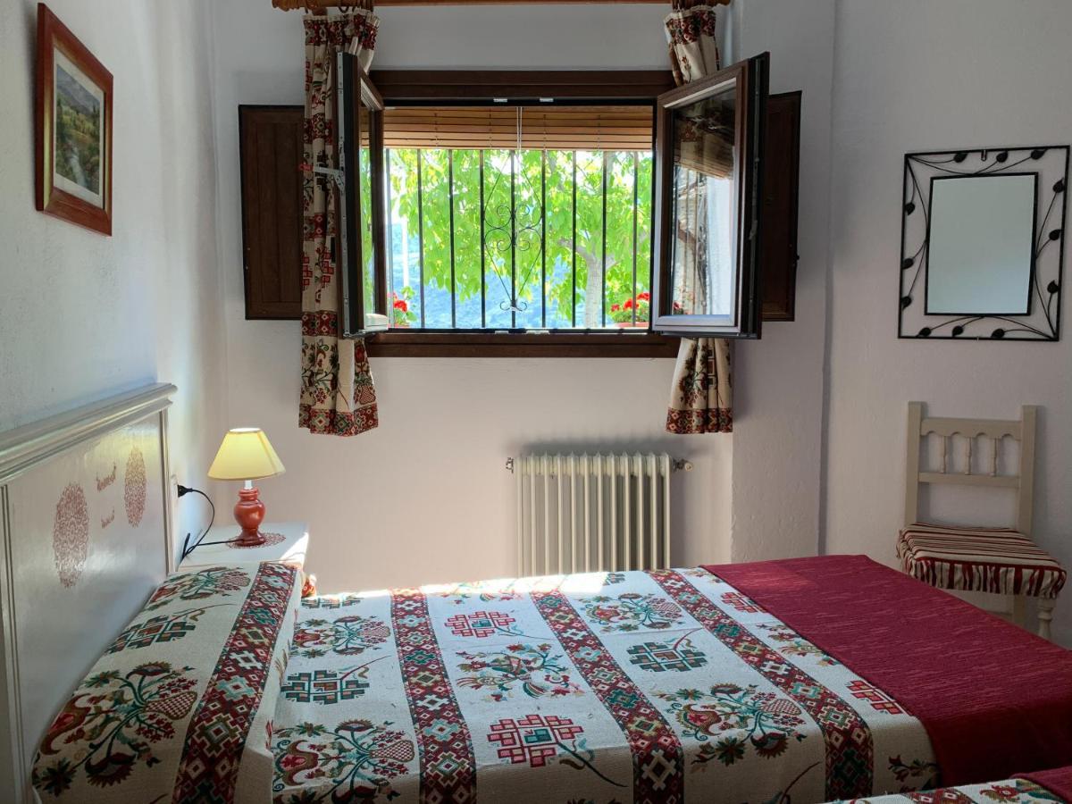 Hostal Atalaya En Capileira Cb ภายนอก รูปภาพ