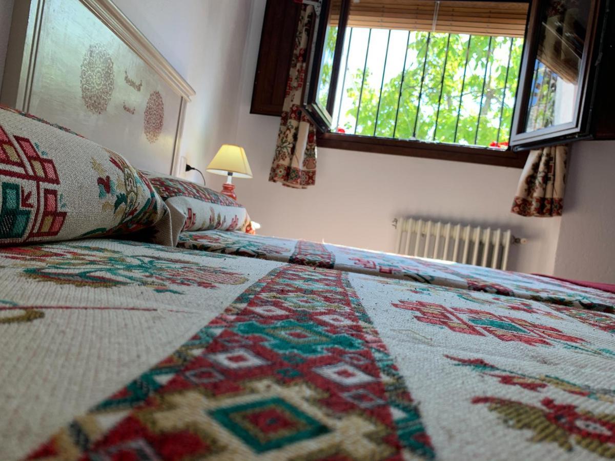 Hostal Atalaya En Capileira Cb ภายนอก รูปภาพ